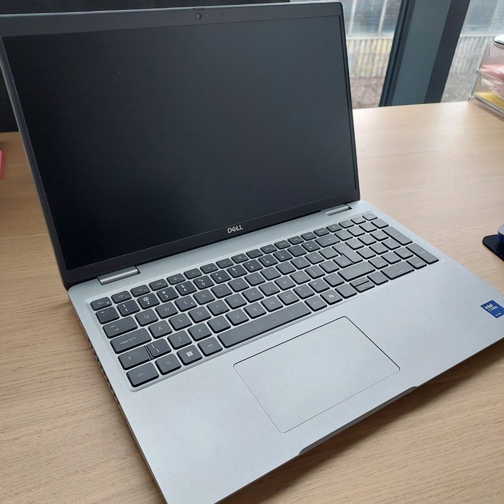 [K2502] Dell Precision 3590 Ultra 7 155H/32GB/1TB/Win11P RTX500